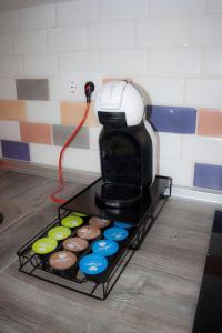 A kitchen or kitchenette at Apartamento Nuevo con Encanto