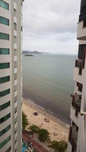 Imagen de la galería de Apartamento Conceito Barra Sul, en Balneário Camboriú