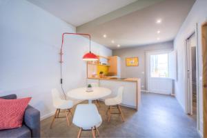 Kuchyňa alebo kuchynka v ubytovaní Mercato di Ortigia Apartments