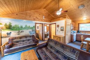 Gallery image of Spur of the Moment Ranch in Mountain