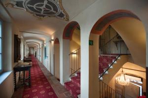 Fotografie z fotogalerie ubytování Hotel Il Campanile v destinaci Cherasco + 37 fotografií