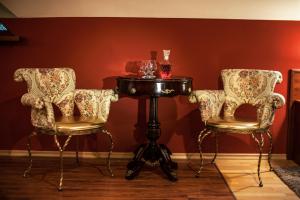Prostor za sedenje u objektu Art-Rustic Boutique Hotel