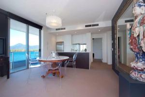 Gallery image of 301 Harbour View in Cairns