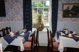 Afbeelding uit fotogalerij van The Old Red Lion in Thame