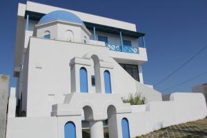 Το κτήριο όπου στεγάζεται  το δωμάτιο σε οικογενειακή κατοικία