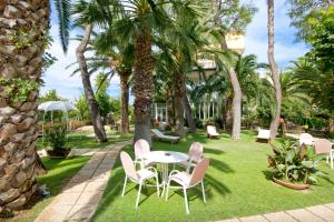 A garden outside Hotel Marconi