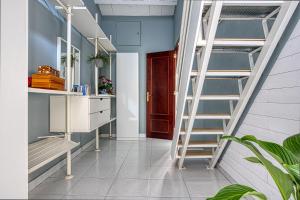A kitchen or kitchenette at Vistas al Mar. Gran Terraza