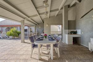 A patio or other outdoor area at Vistas al Mar. Gran Terraza