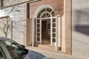 The facade or entrance of Vistas al Mar. Gran Terraza