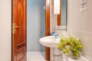 A bathroom at Vistas al Mar. Gran Terraza