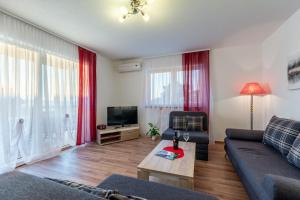 TV a/nebo společenská místnost v ubytování Apartments Palma