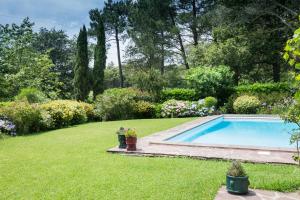 Piscine de l'établissement Golfetmer Studio ou située à proximité