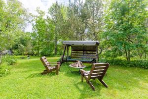 Gallery image of Poppelstrand Nuuksio, Pet friendly guest apartment in Nuuksio