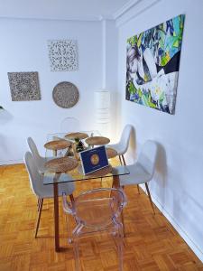 Fotografie z fotogalerie ubytování Apartamento Ourense Existe Casco Histórico Parking opcional v destinaci Ourense