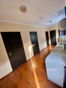 Postel nebo postele na pokoji v ubytování Esentai Hostel