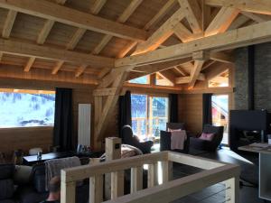 Χώρος καθιστικού στο Chalet Cerf Blanc