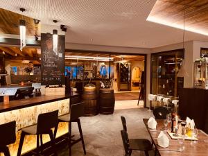 Restaurace v ubytování Hotel CENTRAL Bar & Restaurant