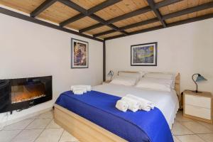 A bed or beds in a room at Casa Vacanza da Isa