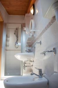 Koupelna v ubytování Albergo Villa Miraggio