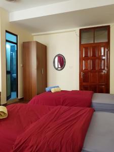 Letto o letti in una camera di Hotel Kurtabeg