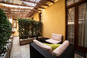 A seating area at Medici Soderini