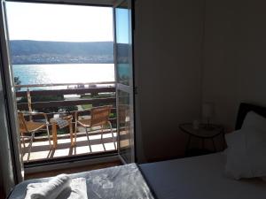 Posteľ alebo postele v izbe v ubytovaní Apartments Maržić