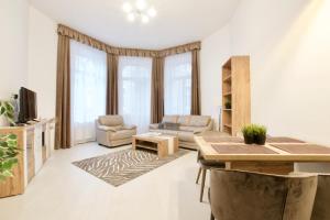 Premium Apartments by Hi5 - Elegant Suites 1056 Budapest, Irányi utca 23. kép - 2