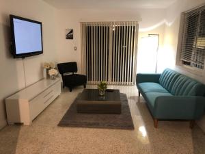 Gallery image of Explore Wynwood 2bedrooms and free parking in Miami