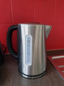 Příslušenství pro přípravu čaje a kávy v ubytování EM LIFE Strasbourg