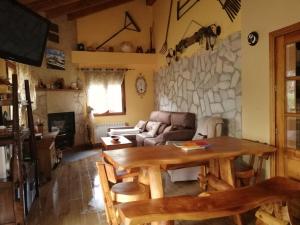 O zonă de relaxare la Casa Rural Refugio del Cueto***