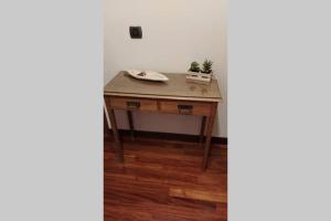 Zdjęcie z galerii obiektu Apartamento completo con parking privado y WiFi en San Roque w mieście Vigo