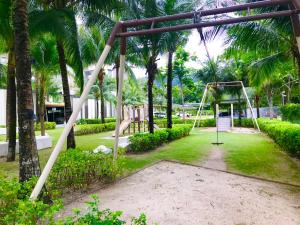 Imagen de la galería de By The Beach - Luxury 2 Bedrooms Family Suite, en Batu Ferringhi