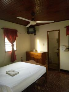 A bed or beds in a room at HOTEL en MONTERIA CITY