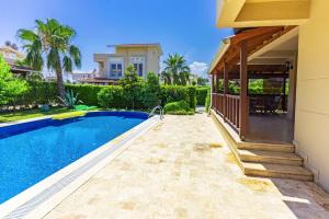 Gallery image of Paradise Town Villa Royal 100 MBPS free wifi in Belek