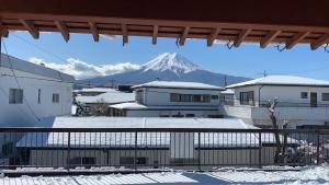 山景或在民宿看到的山景