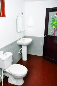 Bagno di Rock Pool Residence