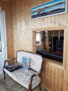 A seating area at Lava House on the Ocean