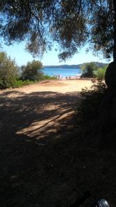 Fotografia z galérie ubytovania Villa Panorama Michalis Haikos two minutes walk to the beach Peroulia v destinácii Kómboi