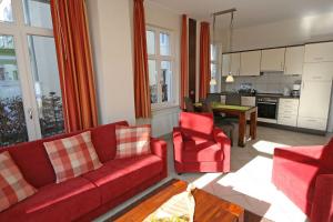 Küche/Küchenzeile in der Unterkunft Haus Möwe I Whg 02 mit Terrasse