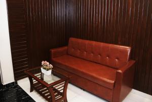 Posezení v ubytování Hotel Crystal Luxury Inn- Bandra