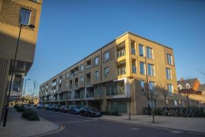 Gallery image of Luxury King Bed Apartment & FREE PARKING in Cambridge