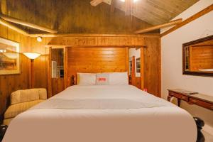 Arrowhead Tree Top Lodge客房内的一张或多张床位