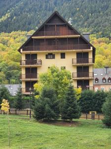 Výhľad na hory alebo výhľad na hory priamo z apartmánu