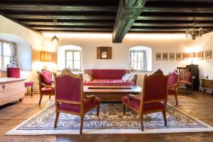 Posezení v ubytování Chalet Hinterbreiteneben