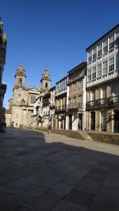 サンティアゴ・デ・コンポステーラにあるPICO SACRO II HOTEL Santiago de Compostelaのギャラリーの写真