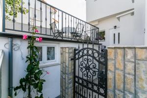 Balkón nebo terasa v ubytování Apartment near the sea Judita