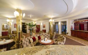 A seating area at Hotel Ostrov