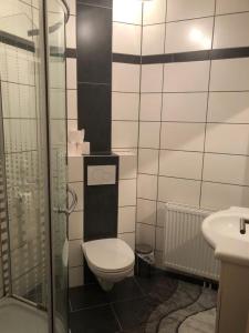 Kylpyhuone majoituspaikassa Obermerkenbergerhof