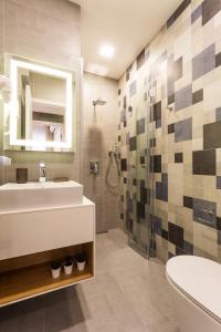 A bathroom at SCA Sofia City Apartments