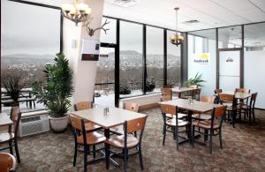 特立尼达Days Inn & Suites by Wyndham Trinidad的相册照片